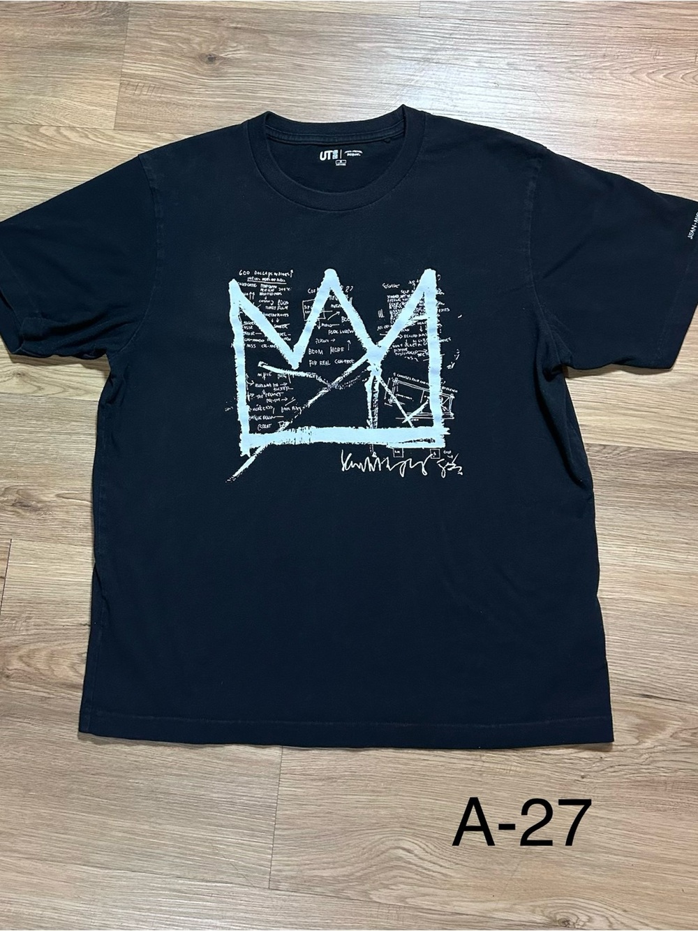 Uniqlo UT Jean-Michel Basquiat Men’s Medium Black Crown Graphic T-Shirt